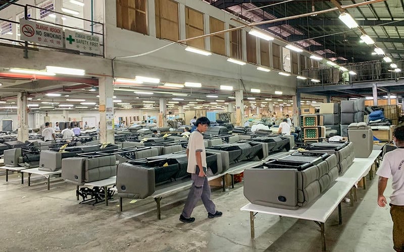 Xốp EVA Trong Sản Xuất Nội Thất Sofa Nệm Và Ưu Điểm Nổi Bật