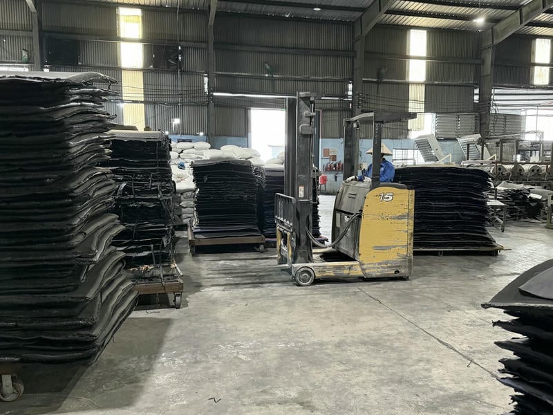 Loại 10mm mỏng hơn, nhẹ hơn và phù hợp cho lớp lót hoặc chèn đệm mỏng