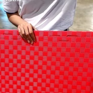 Thảm Xốp 1mx1mx2cm Đỏ - Xanh Dương 2 Mặt Họa Tiết Ô Bàn CờThảm Thể Thao 1mx1mx2cm Bề Mặt Caro Kẻ Chống Trượt 3